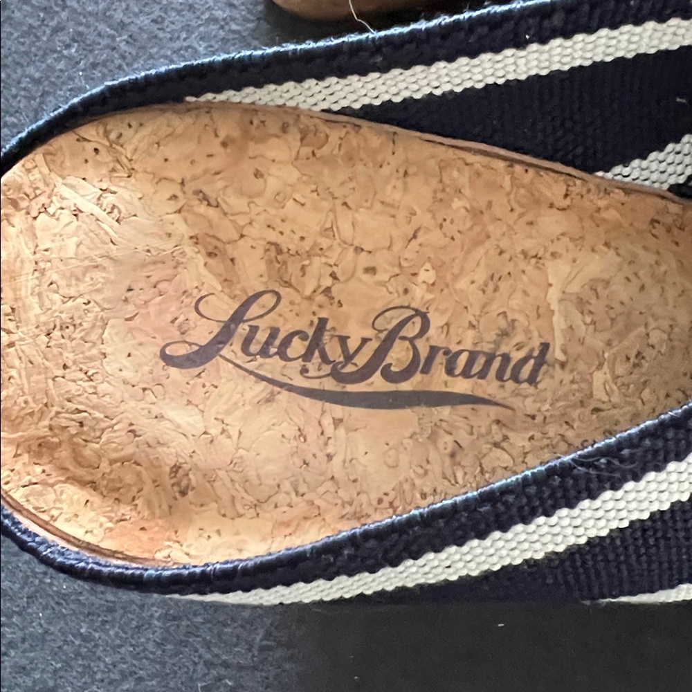 Lucky Brand Blue & White Crisscross Cork Wedge Slides NEW size 9 medium #A-10 - Picture 3 of 6